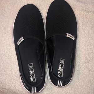 Adidas slip on